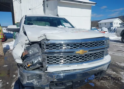 2015 Chevrolet Silverado 1500 1Lt z USA, uszkodzony, nr VIN 3GCUKRECXFG384490